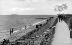 Sea Wall c.1950, Canvey Island