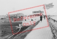 Sea Wall c.1950, Canvey Island