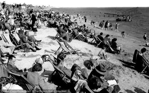 Photo of Canvey Island, The Beach c.1955
