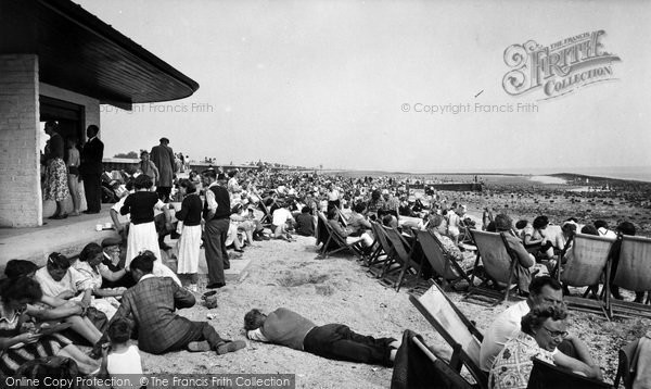 Photo of Canvey Island, The Beach c.1960