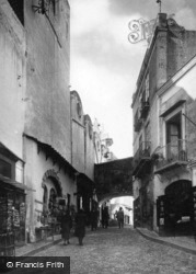 Via Oratorio c.1930, Capri