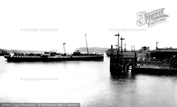Photo of Cardiff, Bute Docks 1925