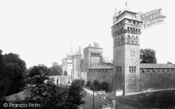 Castle 1925, Cardiff
