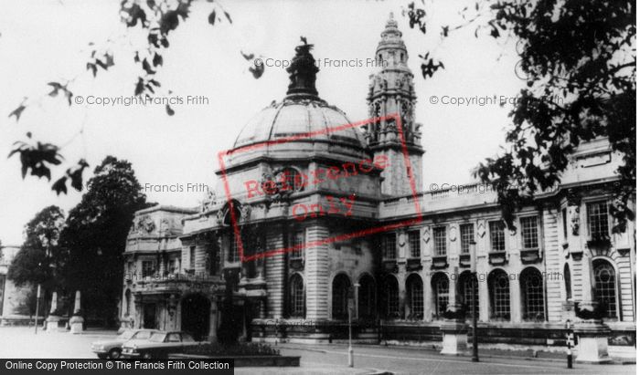 Photo of Cardiff, City Hall c.1965