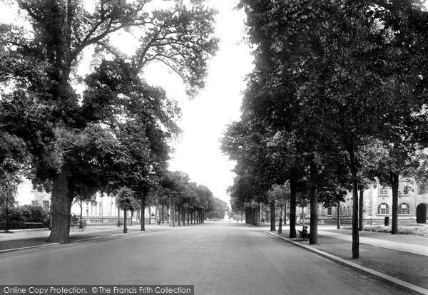 Photo of Cardiff, College Avenue 1925