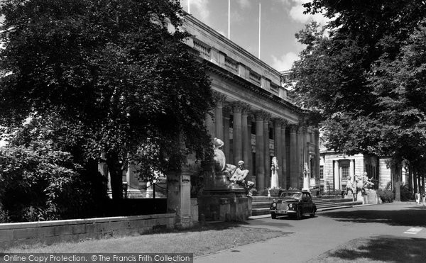 Photo of Cardiff, County Hall c.1960