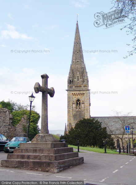 Photo of Cardiff, Cross And Cathedral 2004