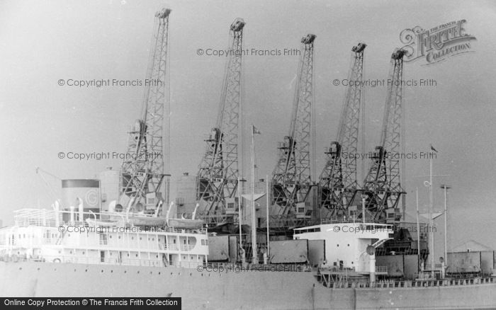 Photo of Cardiff, Docks 1962