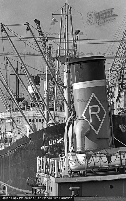 Photo of Cardiff, Docks c.1962