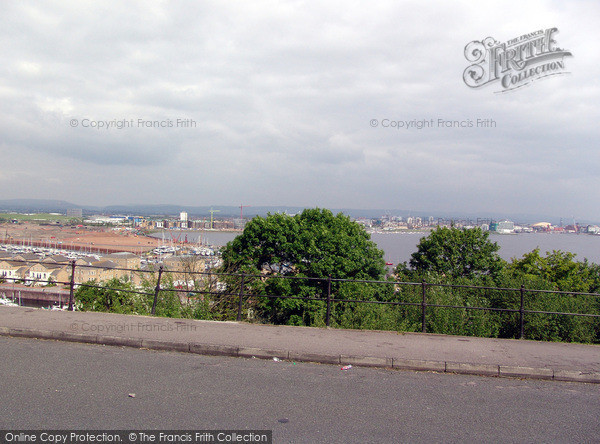 Photo of Cardiff, From Penarth 2004