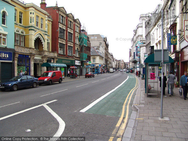 Photo of Cardiff, High Street 2004