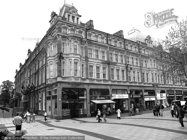 Photo of Cardiff, Park Hotel 2004