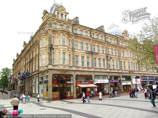 Photo of Cardiff, Park Hotel 2004