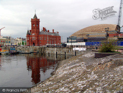 Pier Head 2004, Cardiff