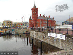 Pier Head Building 2004, Cardiff