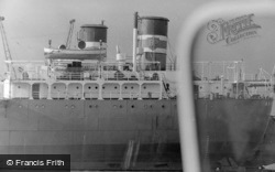 Ship 1962, Cardiff