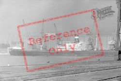 Ship, The Docks 1962, Cardiff