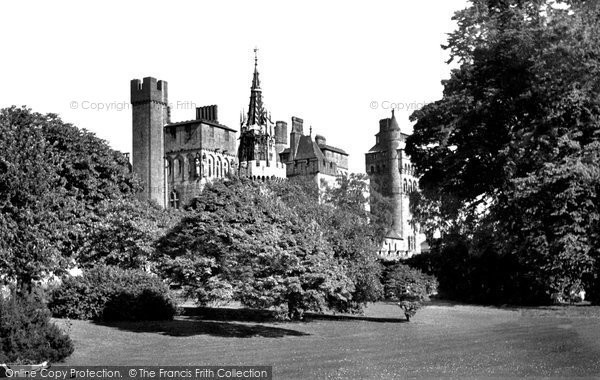 Photo of Cardiff, The Castle c.1955