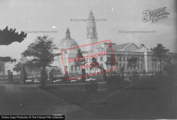 Photo of Cardiff, Town Hall And Law Courts 1906