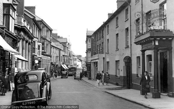 Photo of Cardigan, High Street 1956