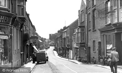 Priory Street 1956, Cardigan
