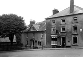 The Grosvenor Hotel c.1930, Cardigan