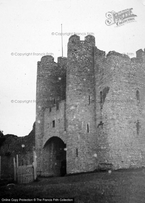 Photo of Carew, Castle 1909