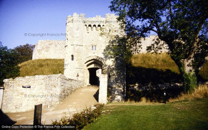 Photo of Carisbrooke, Castle 1996