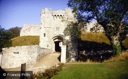 Castle 1996, Carisbrooke