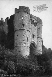 Castle Gateway 1890, Carisbrooke