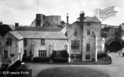 Castle, Governor's Residence And Keep c.1935, Carisbrooke