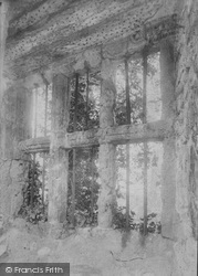 Castle, The King Charles Window 1908, Carisbrooke
