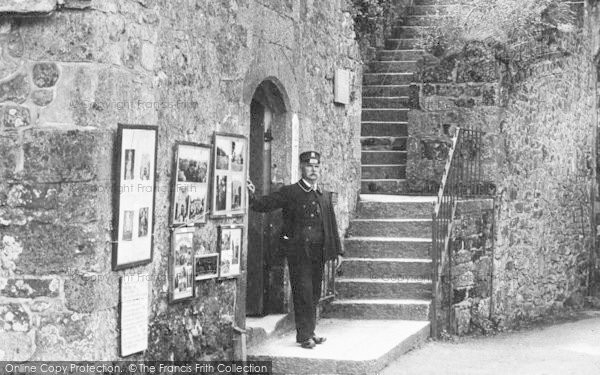 Photo of Carisbrooke, Castle, The Warden 1908