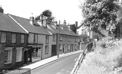 Carisbrooke, Main Street c1960