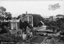 The Castle 1890, Carisbrooke