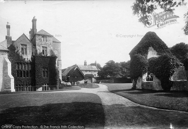 Photo of Carisbrooke, The Castle 1890