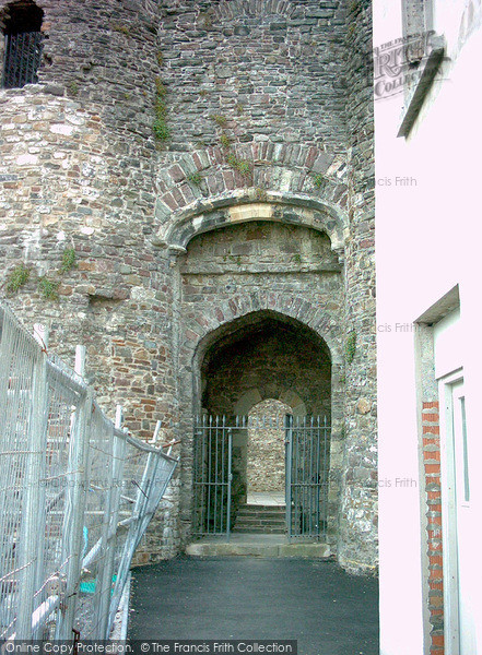 Photo of Carmarthen, Castle Gateway 2004