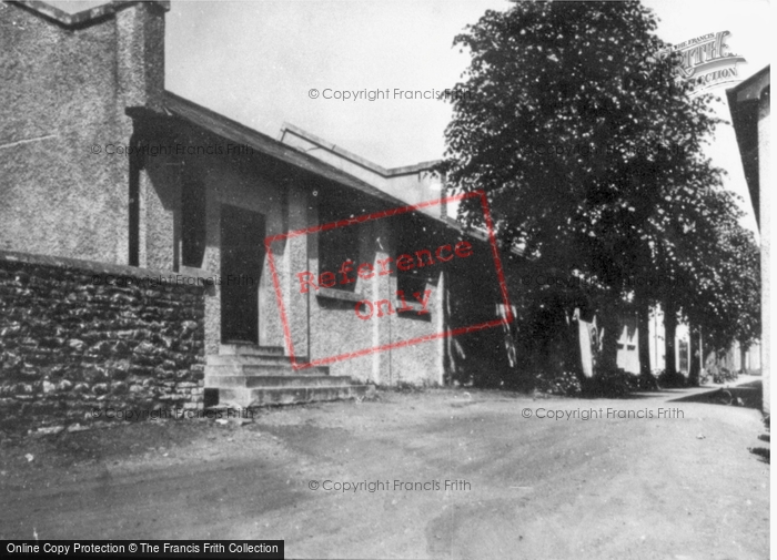 Photo of Carmarthen, College, The Handwork Department c.1950