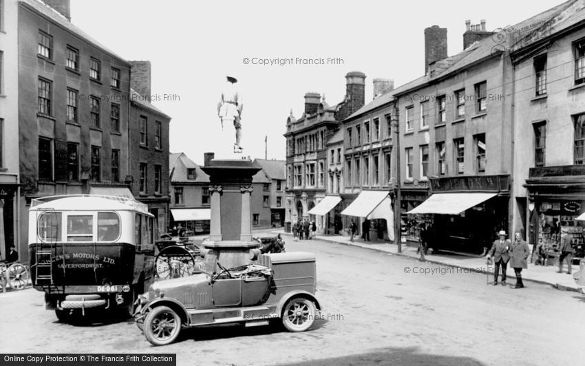 Carmarthen, Guildhall Square 1925
