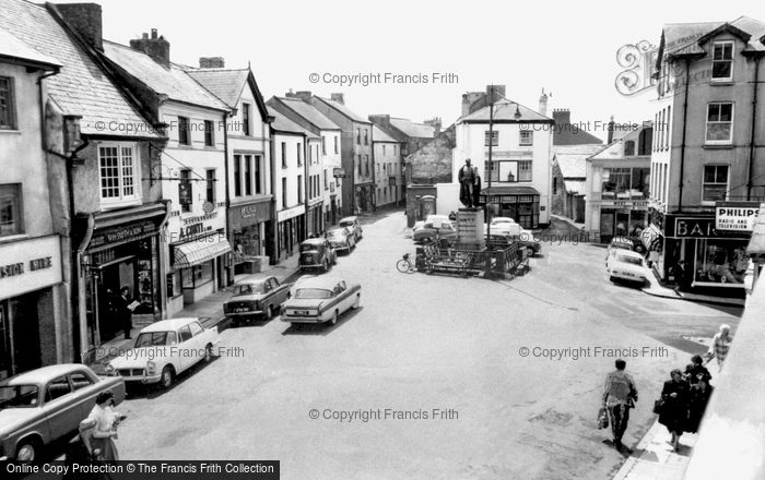 Photo of Carmarthen, Nott Square 1962