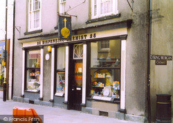 Pharmacy, 25 King Street 2004, Carmarthen