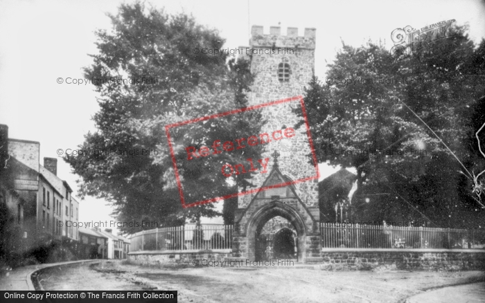 Photo of Carmarthen, St Peter's Church 1893