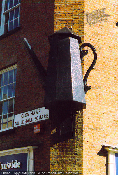 Photo of Carmarthen, The Coffee Pot 2004