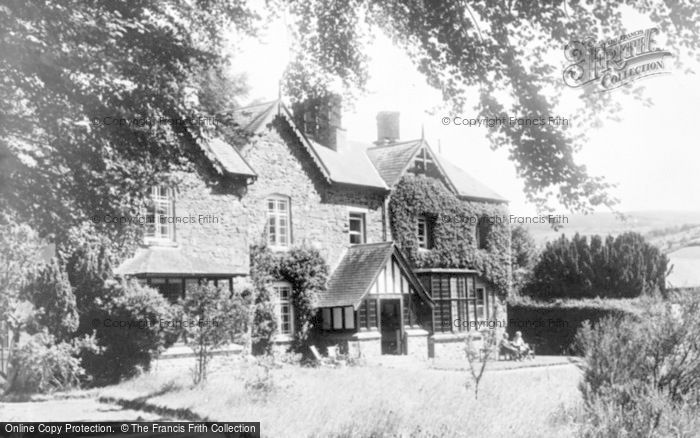 Photo of Carno, Plas Llysyn Hotel c.1955