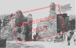 Castle c.1960, Carreg Cennen