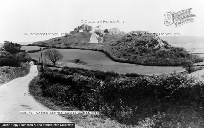 Photo of Carreg Cennen, Castle c.1960