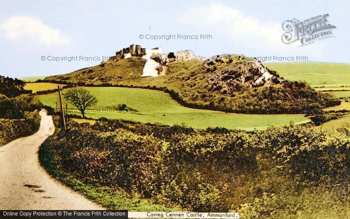 Photo of Carreg Cennen, Castle c.1960