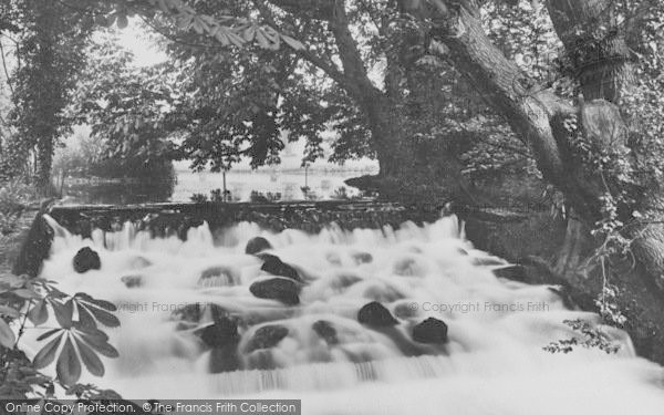 Photo of Carshalton, 1928