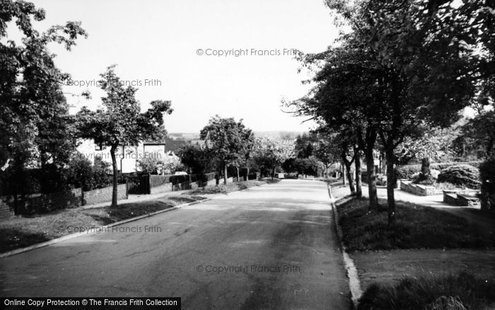 Photo of Carshalton, Beeches, The Warren c.1960