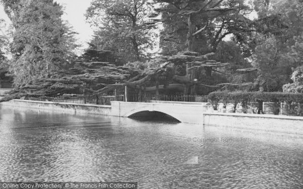 Photo of Carshalton, The Grove c.1965